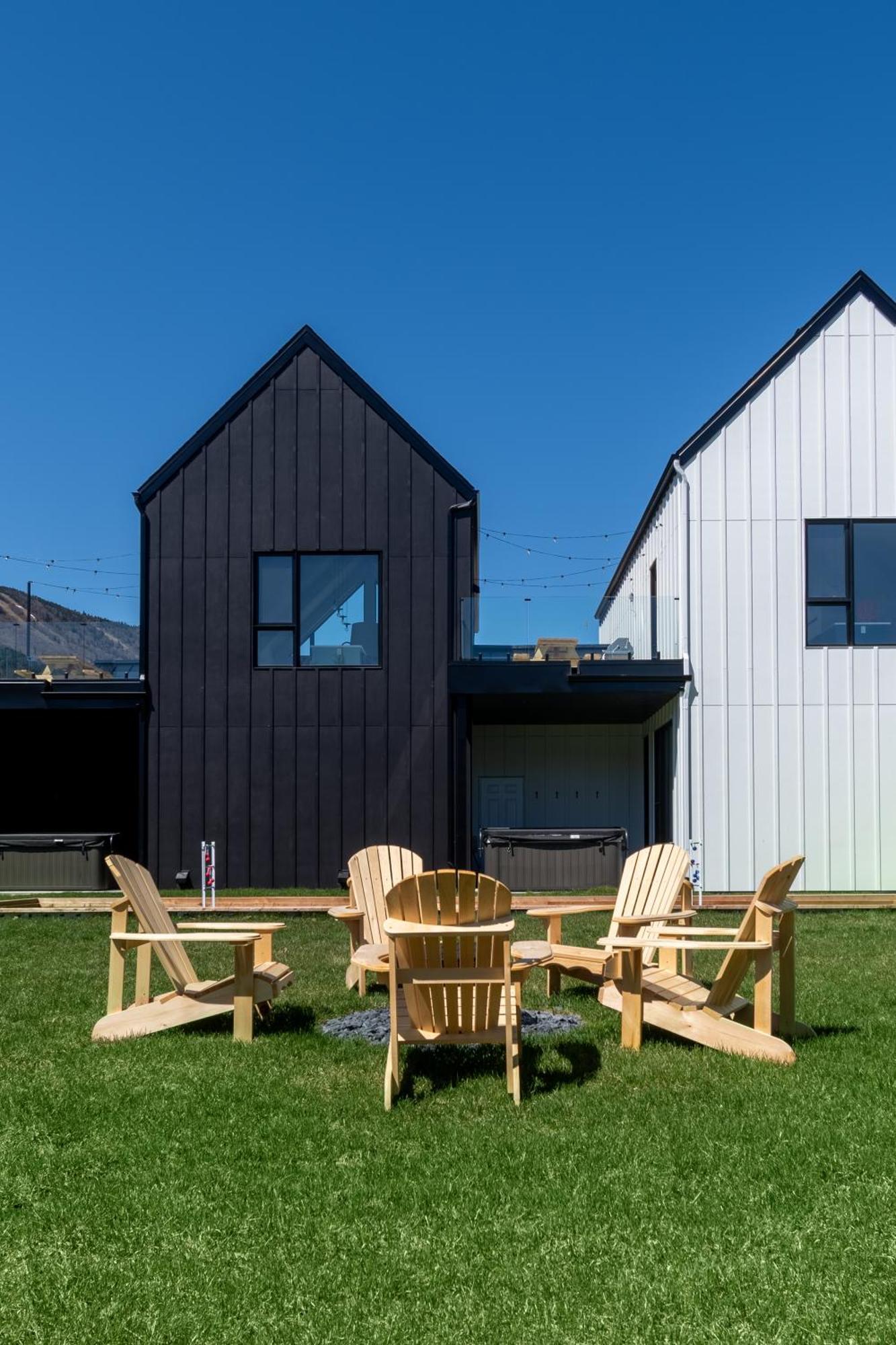 Sofa Villas Mont Sainte-Anne Beaupré Esterno foto