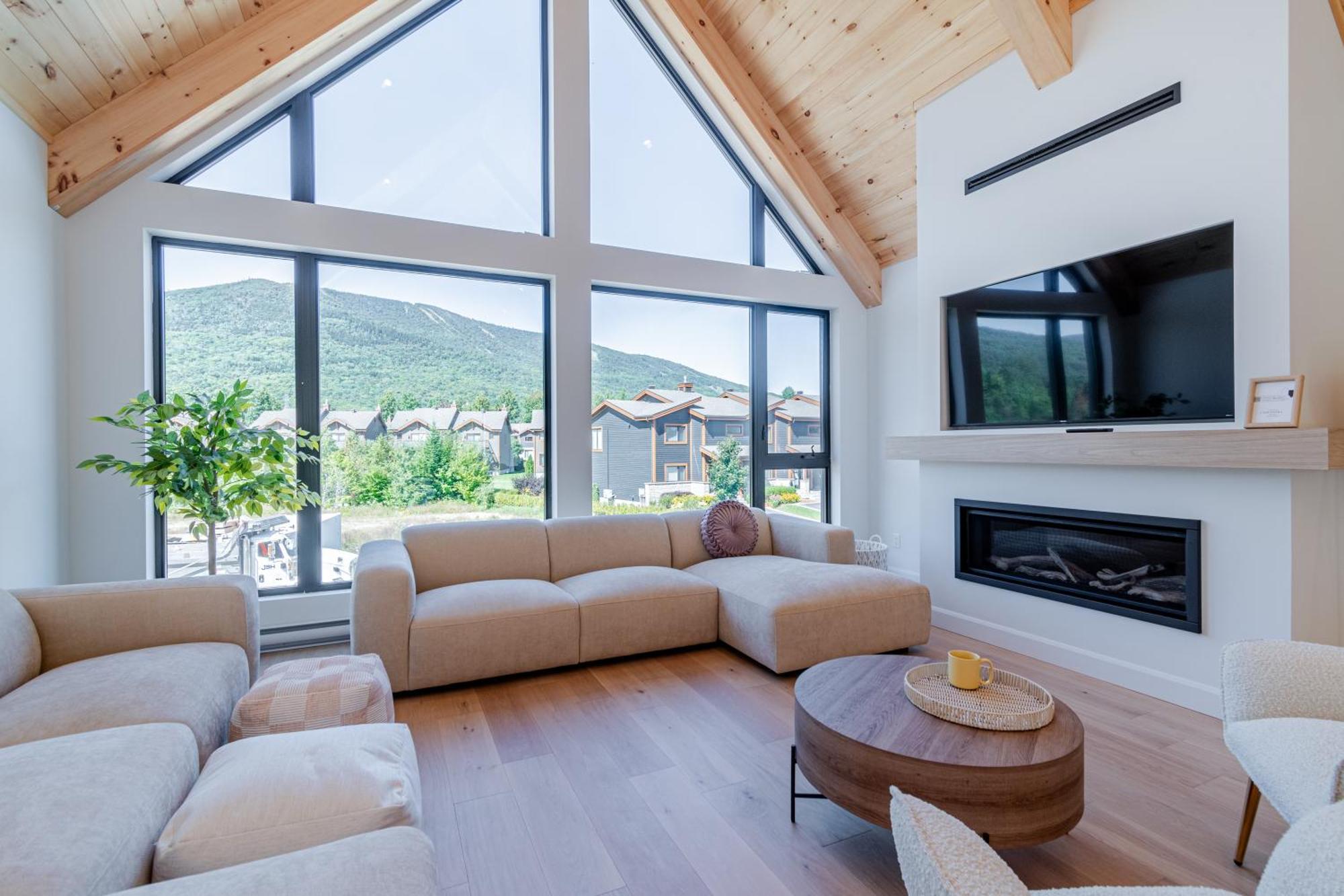 Sofa Villas Mont Sainte-Anne Beaupré Esterno foto