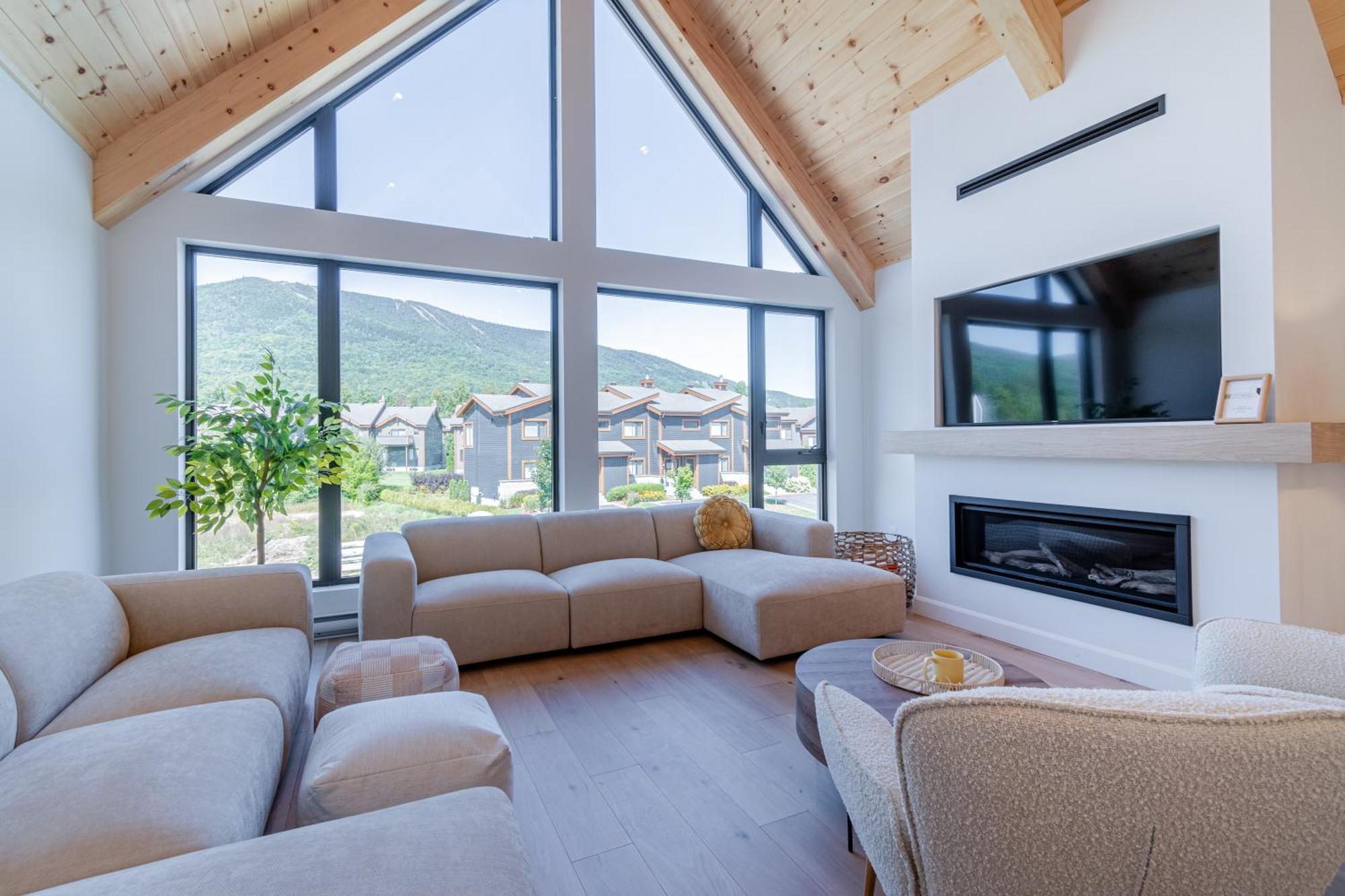 Sofa Villas Mont Sainte-Anne Beaupré Esterno foto